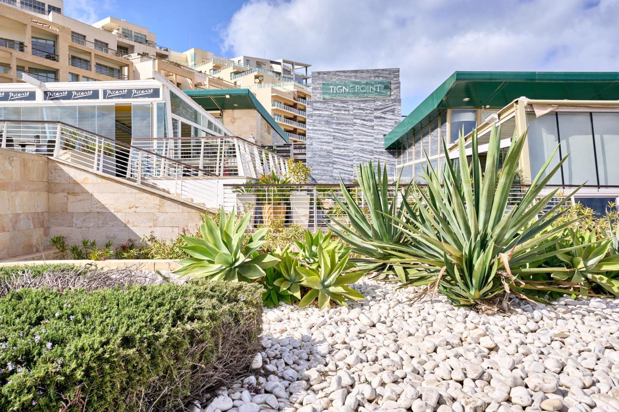 Stylish Apartment In Tigne Point Sliema Exterior foto