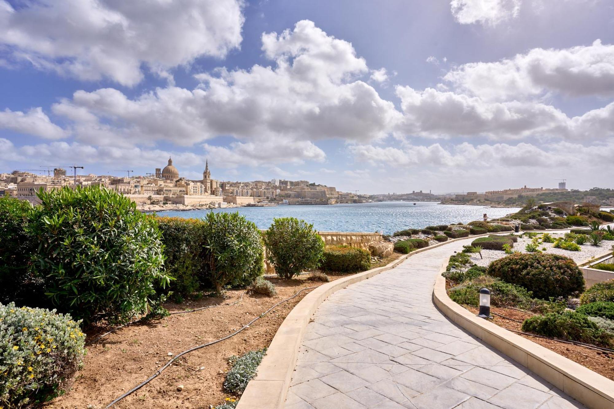 Stylish Apartment In Tigne Point Sliema Exterior foto